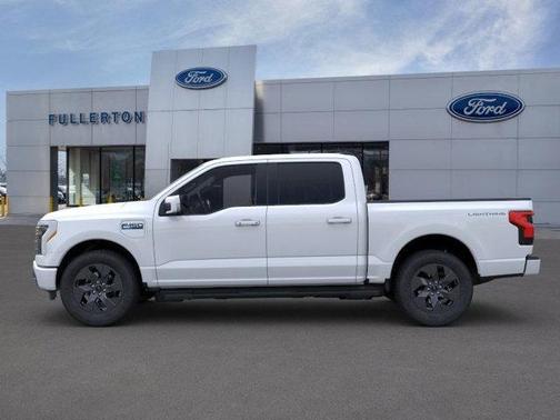 2025 Ford F-150 Lightning LARIAT