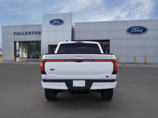 2025 Ford F-150 Lightning LARIAT