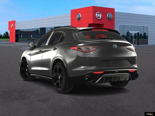 2025 Alfa Romeo Stelvio Base