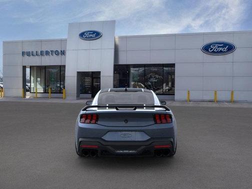2025 Ford Mustang Dark Horse