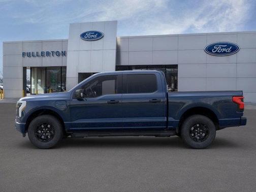 2025 Ford F-150 Lightning XLT
