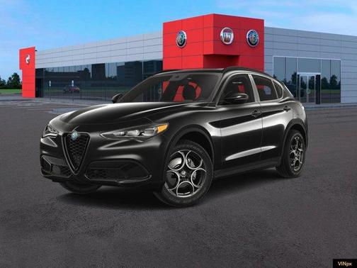 2025 Alfa Romeo Stelvio Base