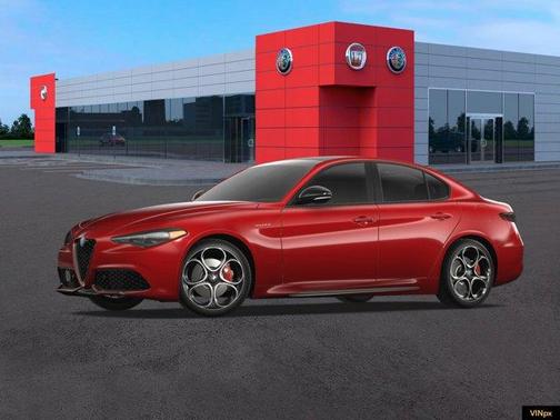 2025 Alfa Romeo Giulia Base