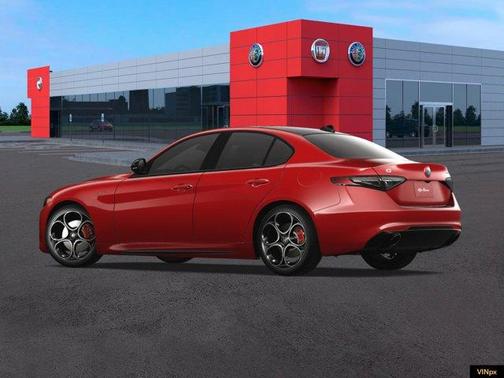 2025 Alfa Romeo Giulia Base