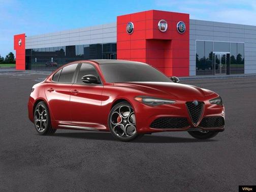 2025 Alfa Romeo Giulia Base