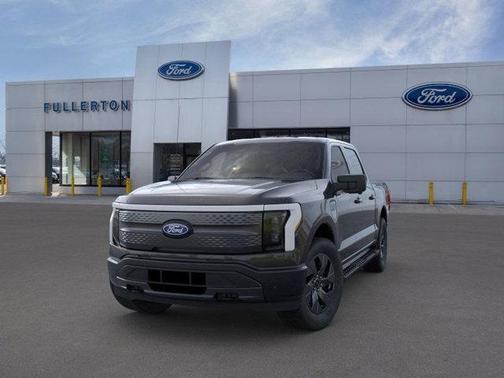 2025 Ford F-150 Lightning Flash