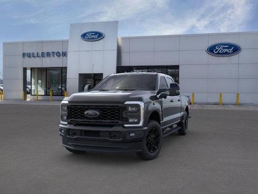 2025 Ford F-350 Lariat Super Duty