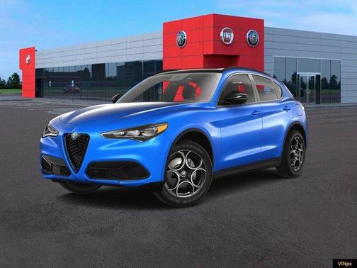 2025 Alfa Romeo Stelvio Base