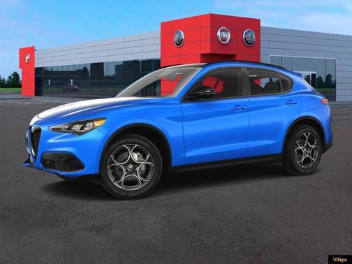 2025 Alfa Romeo Stelvio Base