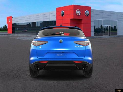2025 Alfa Romeo Stelvio Base