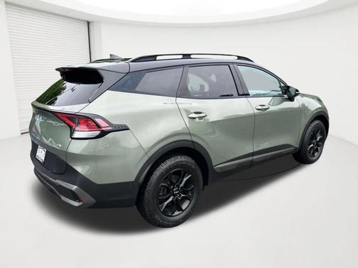 Jungle Green 2023 Kia Sportage X-Pro