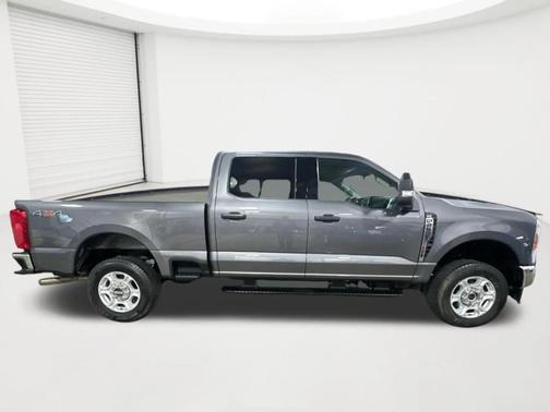 Gray Metallic 2025 Ford F-250 XLT