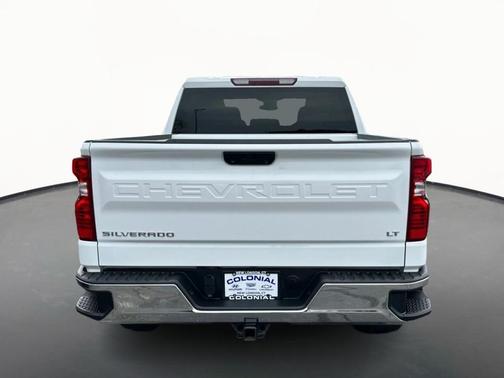 Summit White 2022 Chevrolet Silverado 1500 LT