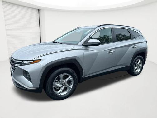 Shimmering Silver 2023 Hyundai TUCSON SEL
