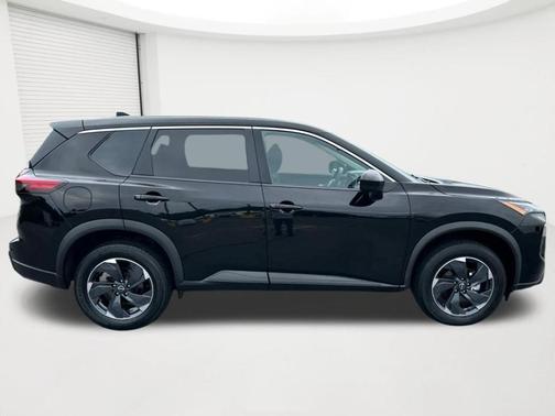 Black 2024 Nissan Rogue SV