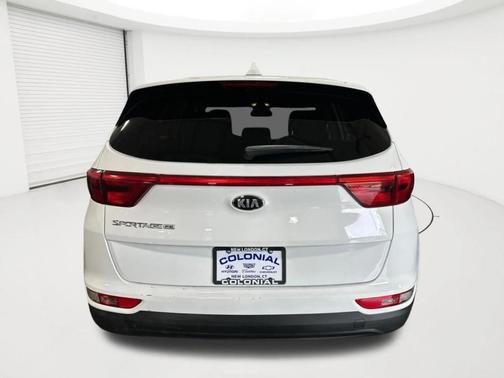 Clear White 2018 Kia Sportage LX
