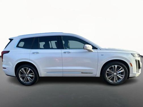 Infrared Tintcoat 2021 Cadillac XT6 Premium Luxury AWD