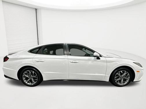 White 2023 Hyundai SONATA SEL