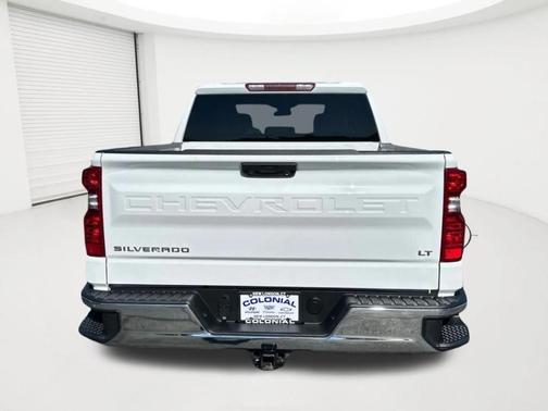Summit White 2023 Chevrolet Silverado 1500 LT