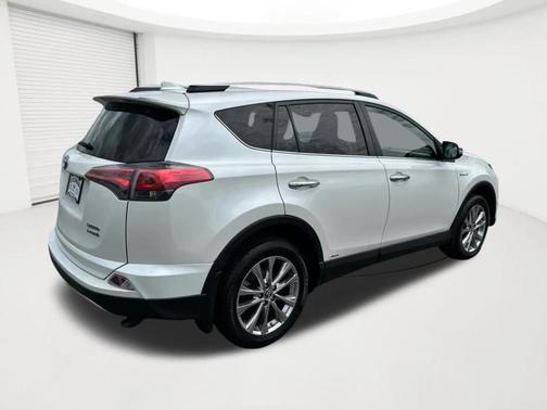 Blizzard Pearl 2018 Toyota RAV4 Hybrid Limited
