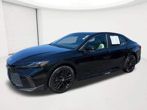 Midnight Black Metallic 2025 Toyota Camry SE