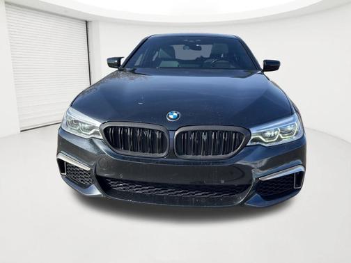 Black Sapphire Metallic 2020 BMW M550 i xDrive