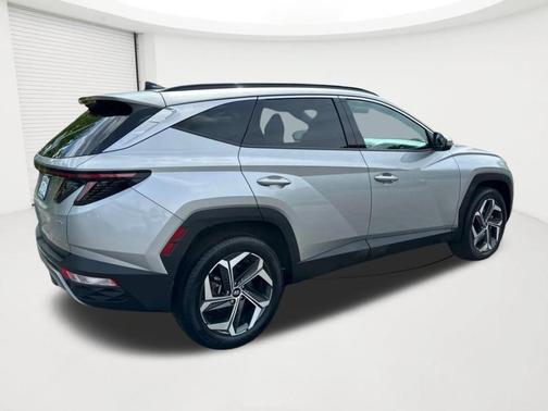 Shimmering Silver 2023 Hyundai TUCSON Limited