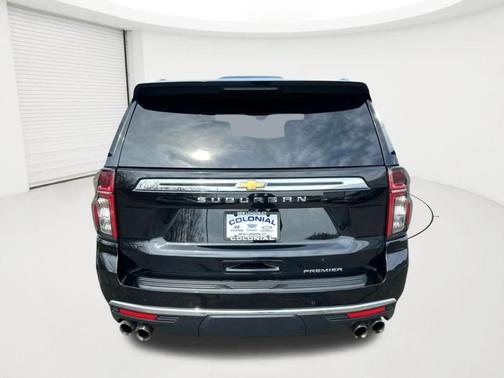 Black 2024 Chevrolet Suburban Premier