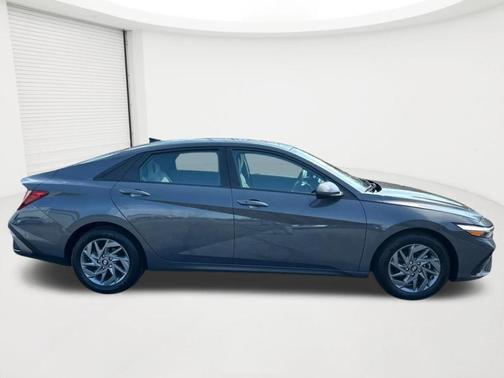 Gray 2024 Hyundai ELANTRA SEL
