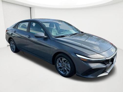 Gray 2024 Hyundai ELANTRA SEL