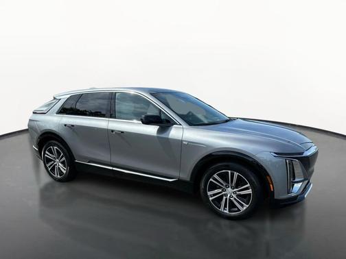 Silver Metallic 2024 Cadillac LYRIQ Luxury