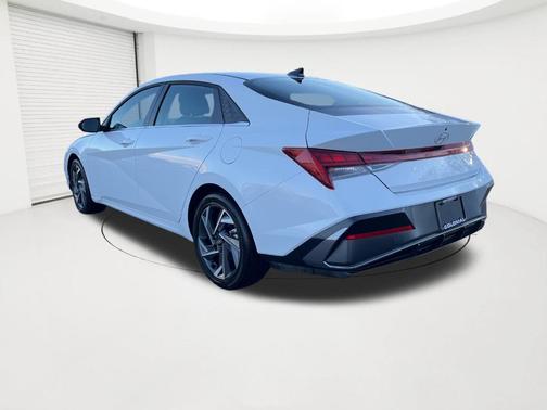 White 2025 Hyundai ELANTRA HEV Limited
