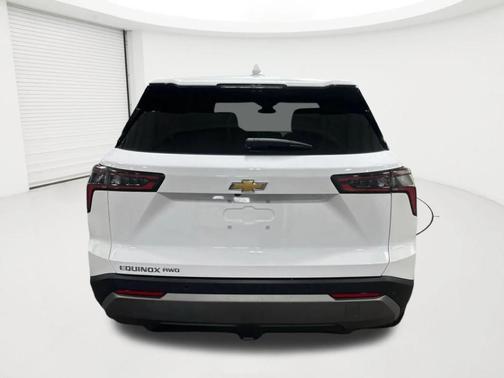Summit White 2025 Chevrolet Equinox LT