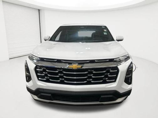 Summit White 2025 Chevrolet Equinox LT