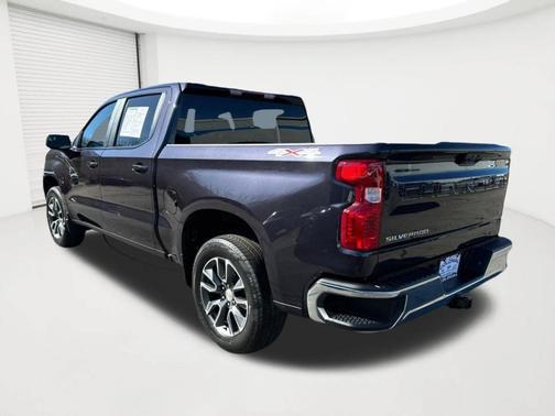 Dark Ash Metallic 2023 Chevrolet Silverado 1500 LT