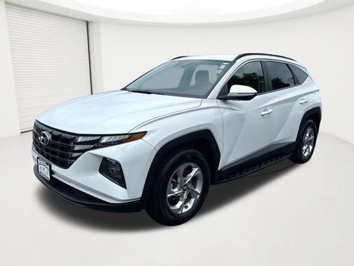 Quartz White 2022 Hyundai TUCSON SEL