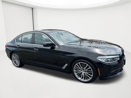 Black Sapphire Metallic 2017 BMW 540 i xDrive