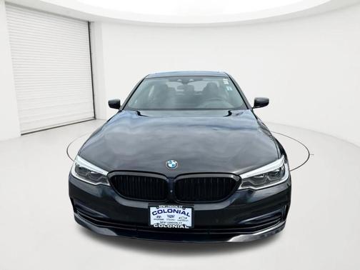 Black Sapphire Metallic 2017 BMW 540 i xDrive