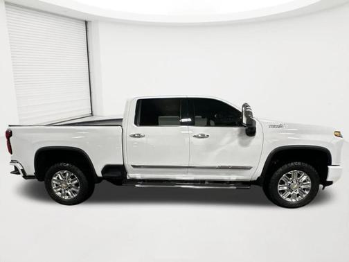 Summit White 2024 Chevrolet Silverado 3500 High Country