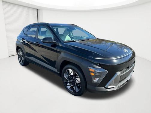 Abyss Black Pearl 2024 Hyundai KONA SEL