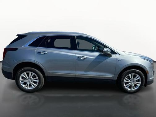 Silver Metallic 2024 Cadillac XT5 Luxury