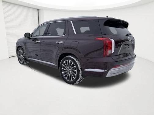 Burgundy 2023 Hyundai PALISADE Calligraphy