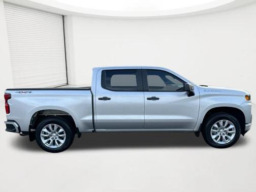 Silver Ice Metallic 2021 Chevrolet Silverado 1500 Custom