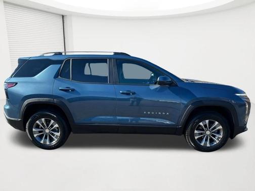 Lakeshore Blue Metallic 2025 Chevrolet Equinox LT