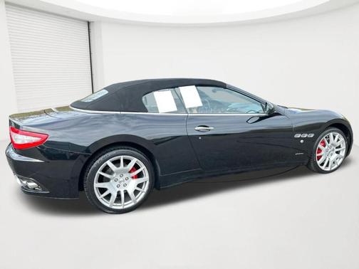 White 2012 Maserati GranTurismo Base