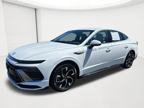 White 2024 Hyundai SONATA SEL
