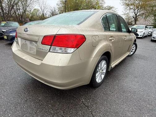 2010 Subaru Legacy Premium