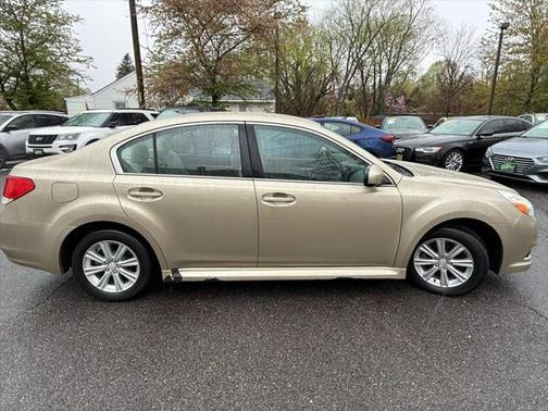 2010 Subaru Legacy Premium