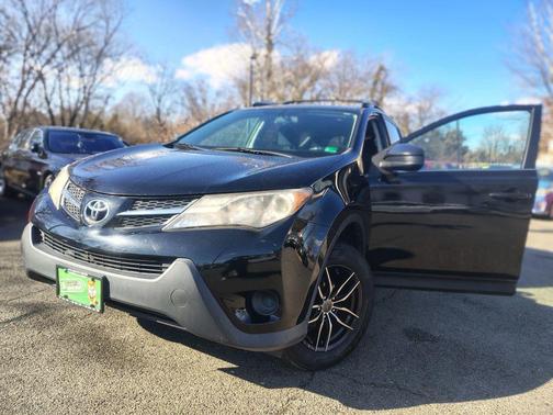 2014 Toyota RAV4 LE