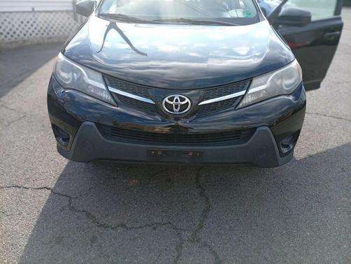 2014 Toyota RAV4 LE